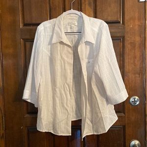White 3/4 Sleeve Button Up. C.J. Banks size 2x.